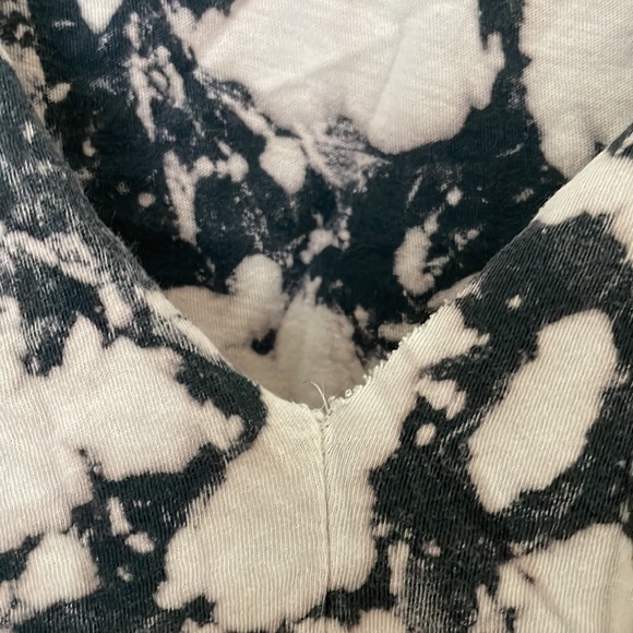 Forever 21 tie dye open back tank - Picture 7 of 7